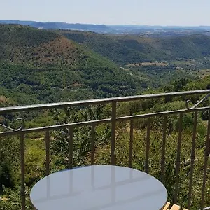 La Petite Maison Des Artistes Hébergement de vacances Castelnau-Pégayrols